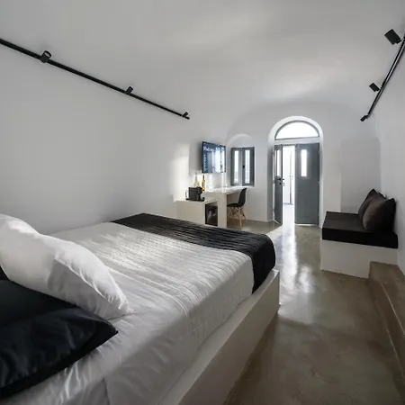 Domus Apartment